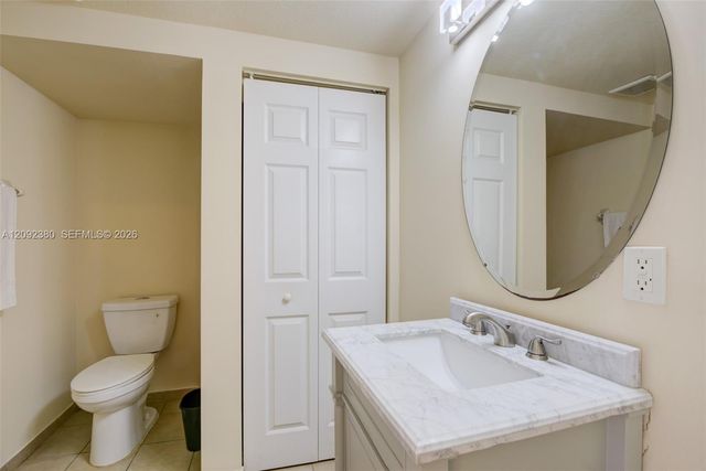 3316 W 91st Terrace, Hialeah, FL 33018