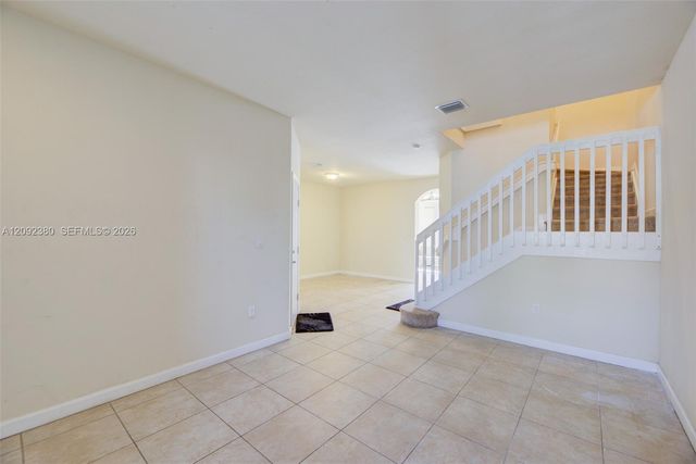 3316 W 91st Terrace, Hialeah, FL 33018