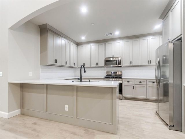 4109 Abbey Park Creek, Edmond, OK 73025