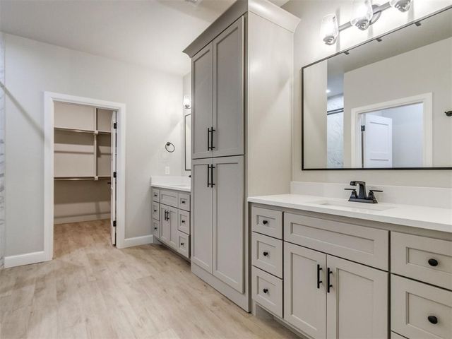 4109 Abbey Park Creek, Edmond, OK 73025