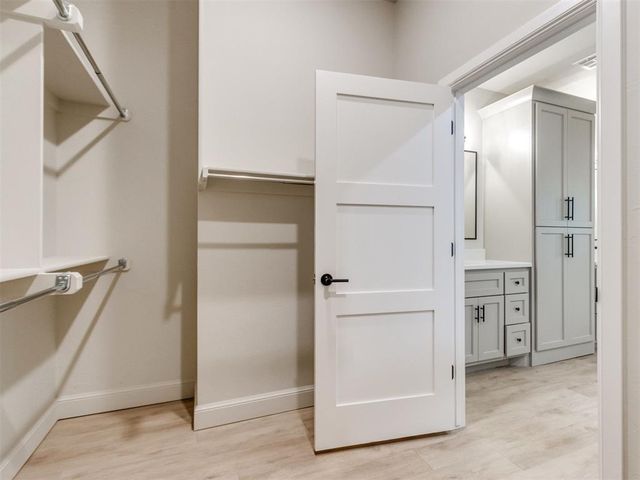 4109 Abbey Park Creek, Edmond, OK 73025