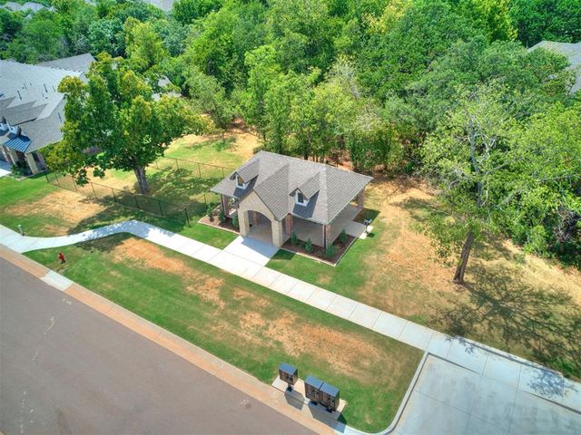 4109 Abbey Park Creek, Edmond, OK 73025
