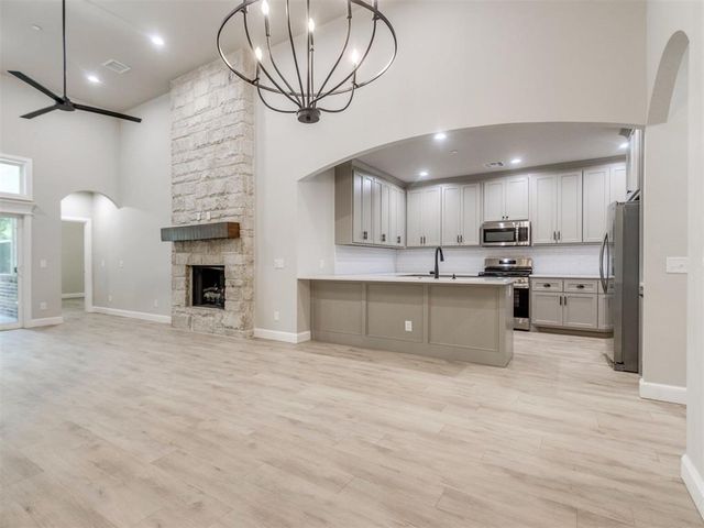 4109 Abbey Park Creek, Edmond, OK 73025