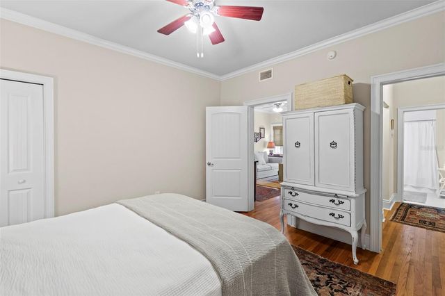 2117 W DEKLE AVENUE D2, Tampa, FL 33606