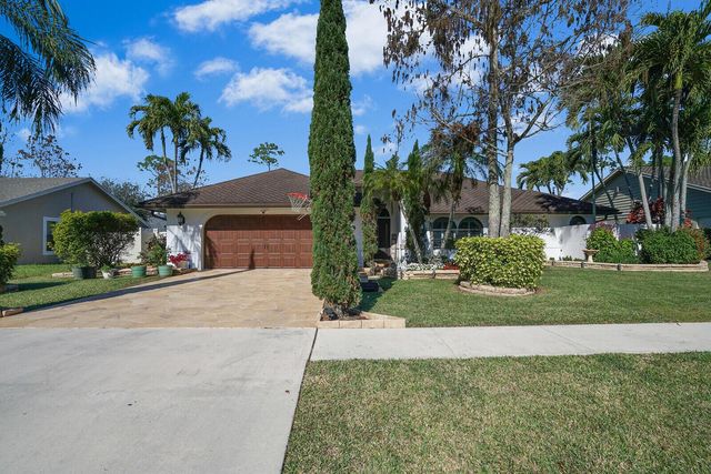 1313 Brampton Cove, Wellington, FL 33414