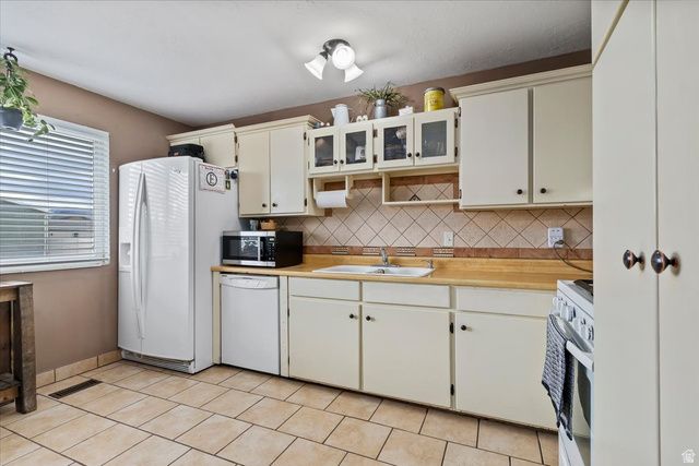 7286 W GETTYSBURG DR, Magna, UT 84044