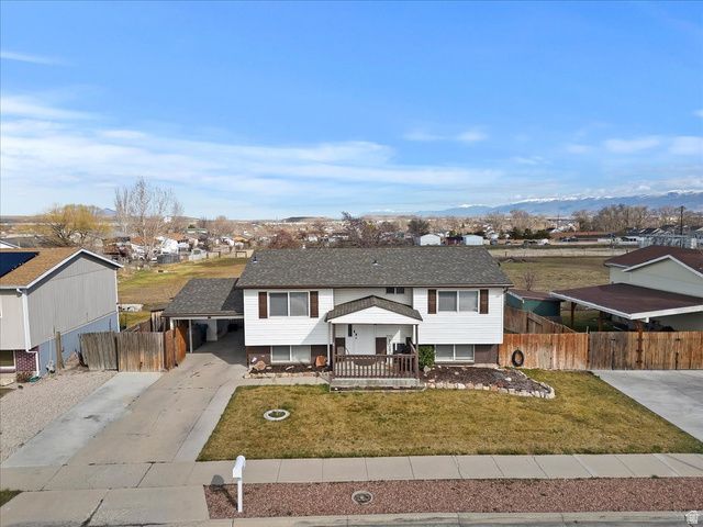 7286 W GETTYSBURG DR, Magna, UT 84044