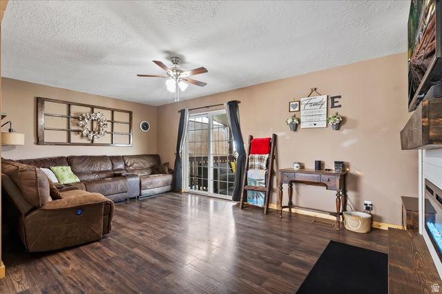 7286 W GETTYSBURG DR, Magna, UT 84044