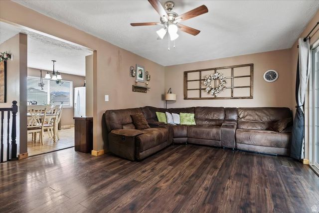 7286 W GETTYSBURG DR, Magna, UT 84044