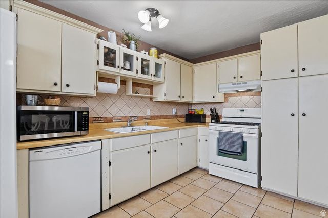 7286 W GETTYSBURG DR, Magna, UT 84044