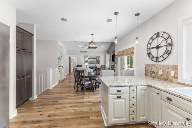 1119 Mid Bluff Drive, Zeeland, MI 49464