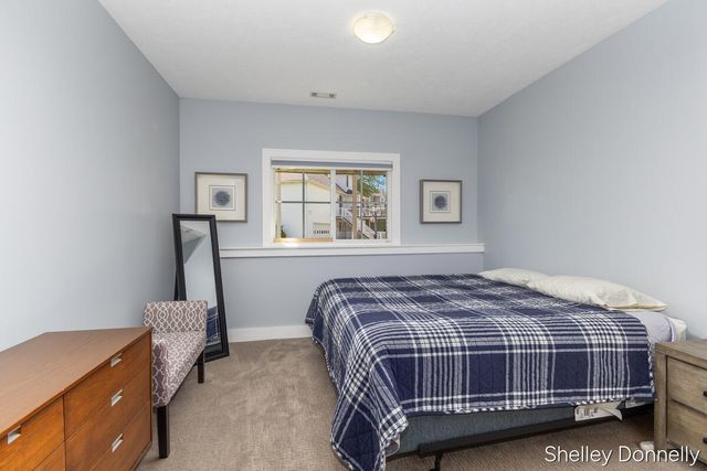 1119 Mid Bluff Drive, Zeeland, MI 49464