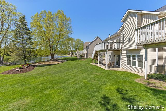 1119 Mid Bluff Drive, Zeeland, MI 49464