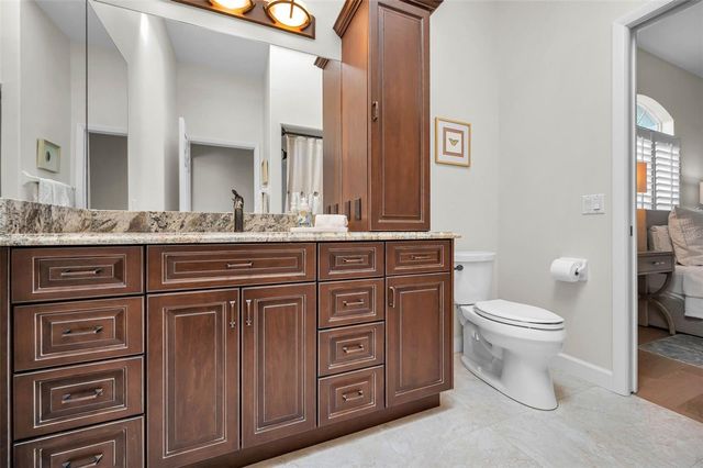 30 TURTLE CREEK CIRCLE, Oldsmar, FL 34677