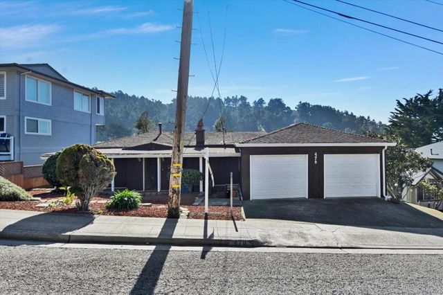 470 Pacific Avenue, Pacifica, CA 94044
