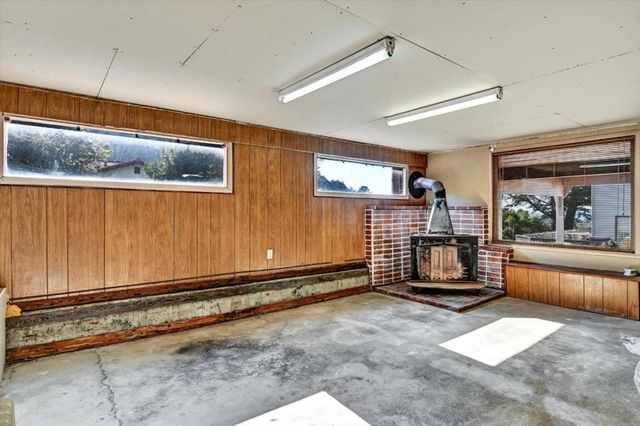 470 Pacific Avenue, Pacifica, CA 94044