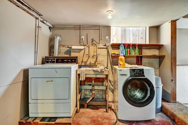 470 Pacific Avenue, Pacifica, CA 94044