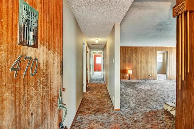 470 Pacific Avenue, Pacifica, CA 94044