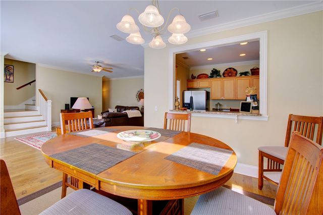 26 Moss Lane, St Simons Island, GA 31522