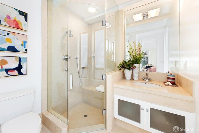 69 Telegraph Place, San Francisco, CA 94133