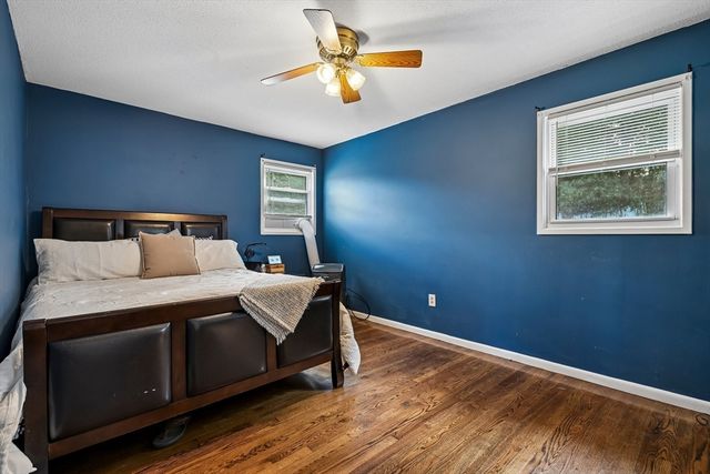 12 Barnard Rd, Lawrence, MA 01843