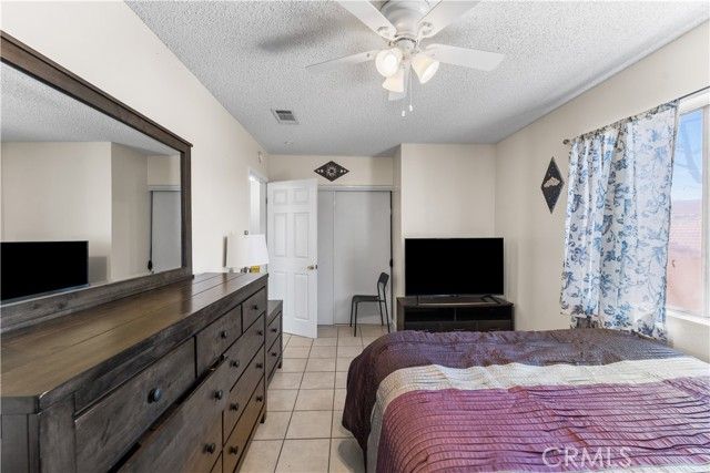 1750 E Avenue Q14, Palmdale, CA 93550