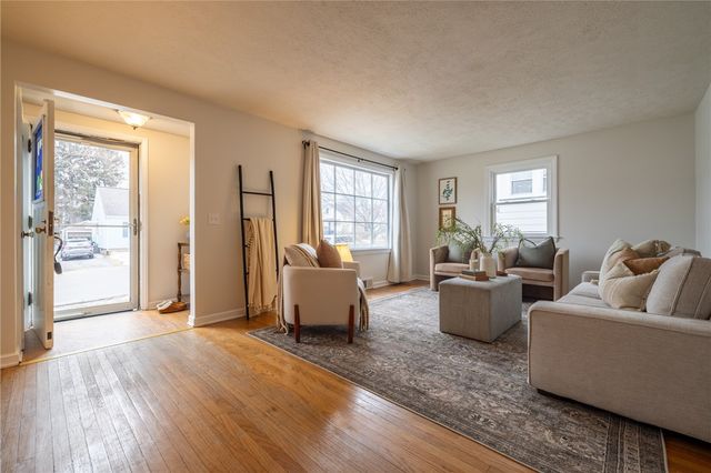 312 Brockley Road, Irondequoit, NY 14609