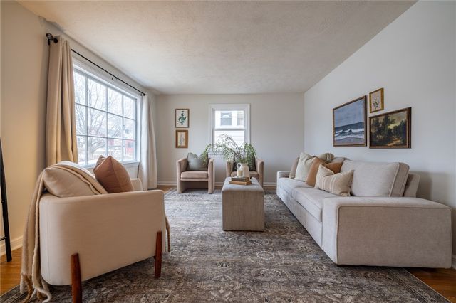 312 Brockley Road, Irondequoit, NY 14609