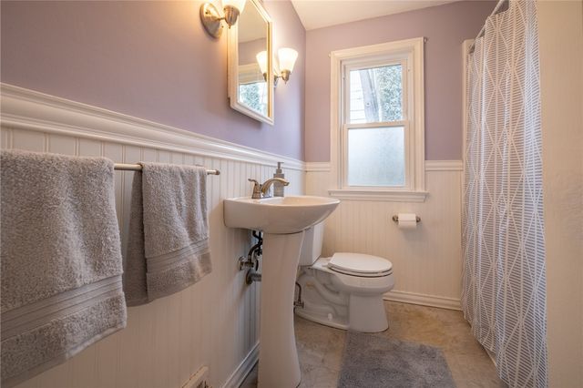 312 Brockley Road, Irondequoit, NY 14609