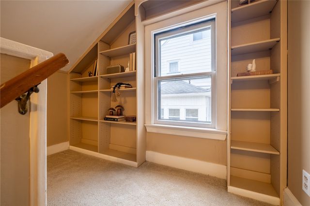 312 Brockley Road, Irondequoit, NY 14609