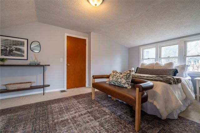 312 Brockley Road, Irondequoit, NY 14609