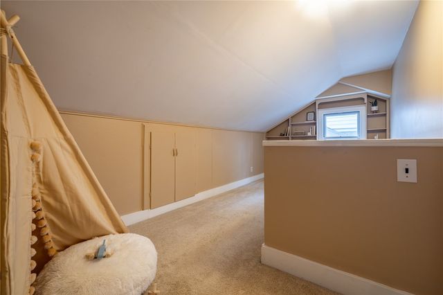 312 Brockley Road, Irondequoit, NY 14609