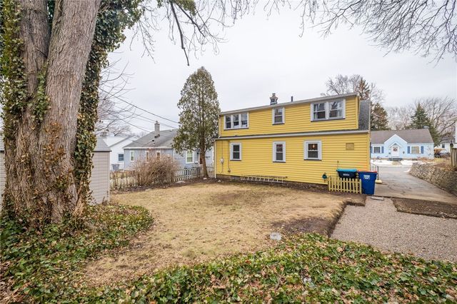 312 Brockley Road, Irondequoit, NY 14609