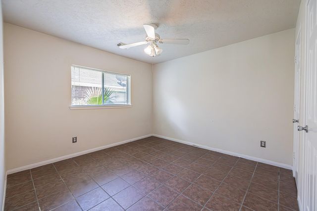 14619 Oxwick Circle, Houston, TX 77044