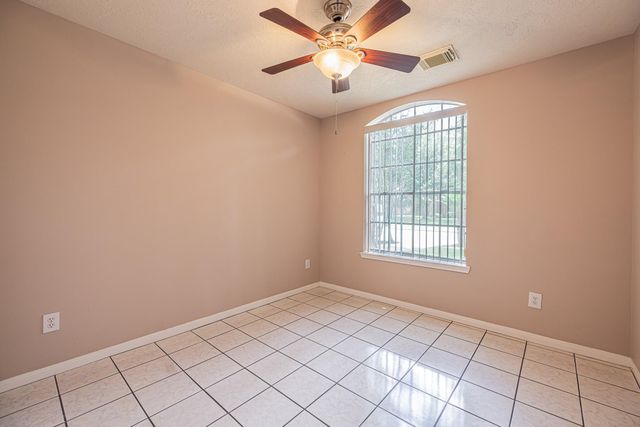 14619 Oxwick Circle, Houston, TX 77044