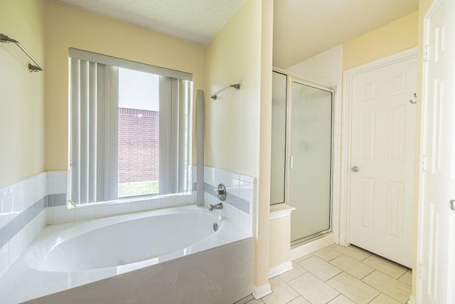 14619 Oxwick Circle, Houston, TX 77044