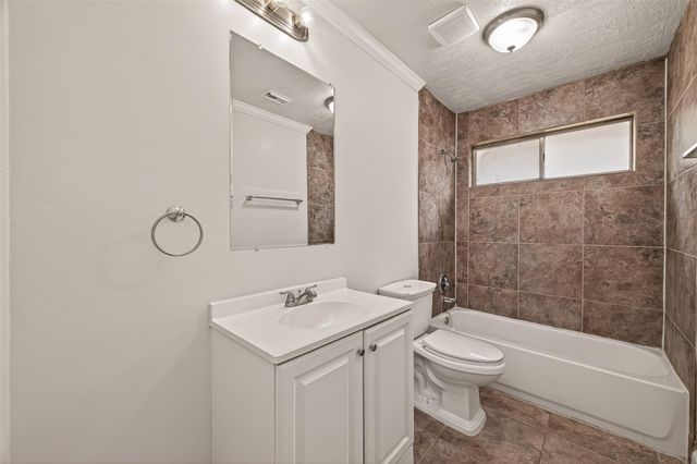 9046 Smokehollow Drive, Houston, TX 77064