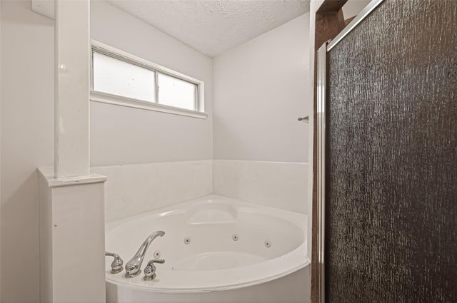 9046 Smokehollow Drive, Houston, TX 77064