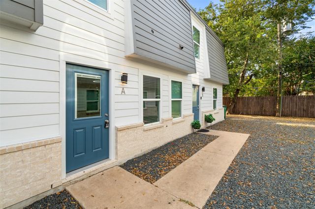 1901 HEARTHSTONE DR D, Austin, TX 78757