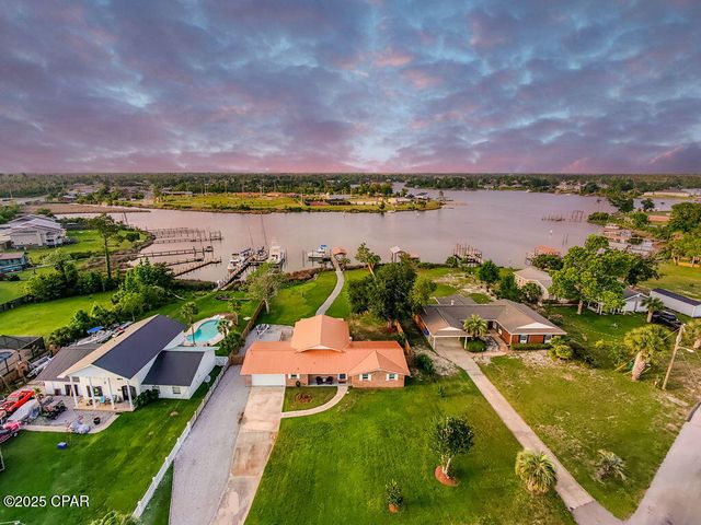 6905 Hugh Drive, Panama City, FL 32404