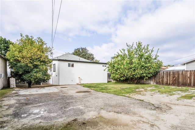 1144 Orange, Redlands, CA 92374