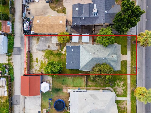 1144 Orange, Redlands, CA 92374