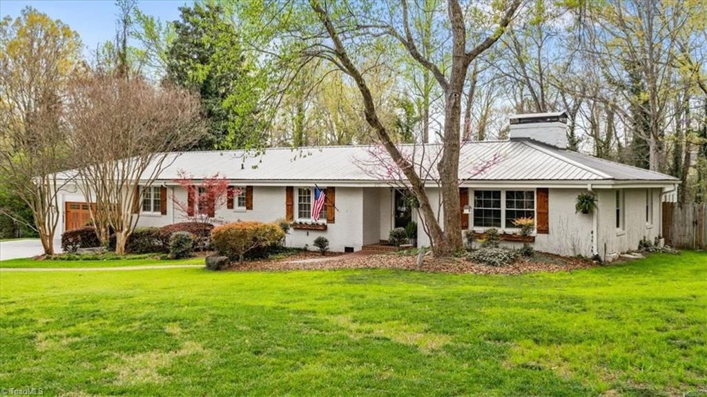 2113 Sprucewood Drive, Greensboro, NC 27407