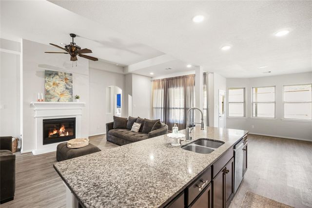 312 Terra Vista Circle, Montgomery, TX 77356