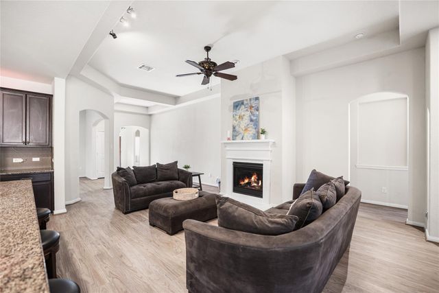 312 Terra Vista Circle, Montgomery, TX 77356