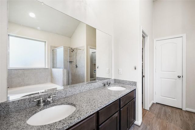 312 Terra Vista Circle, Montgomery, TX 77356