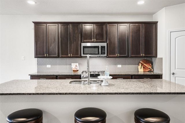 312 Terra Vista Circle, Montgomery, TX 77356