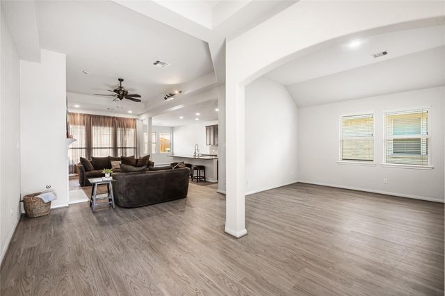 312 Terra Vista Circle, Montgomery, TX 77356