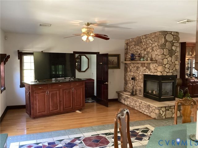 2680 Kiser Dr, Prince George, VA 23860