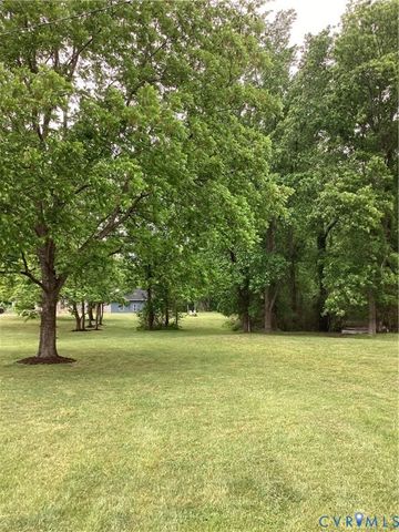 2680 Kiser Dr, Prince George, VA 23860